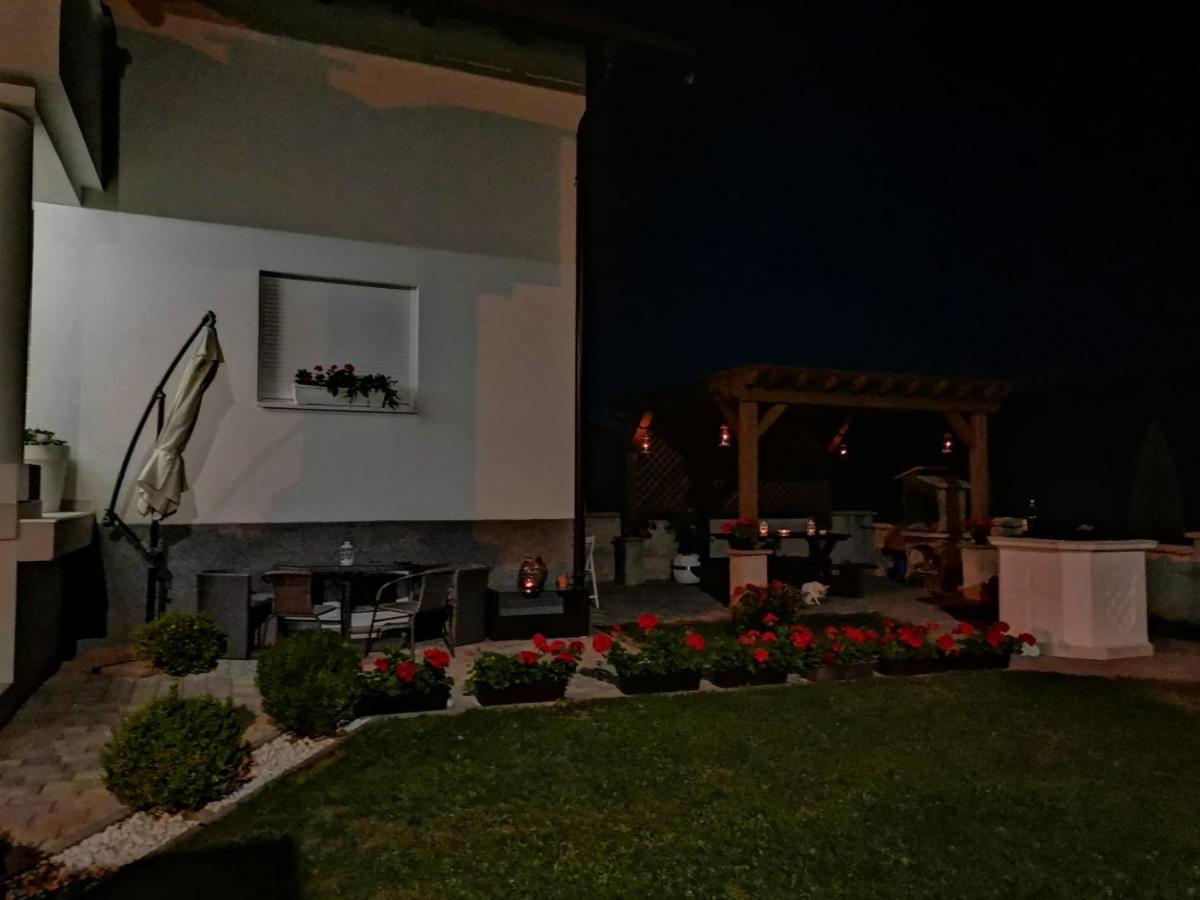 Hotel White House Plitvice Korenica Zewnętrze zdjęcie