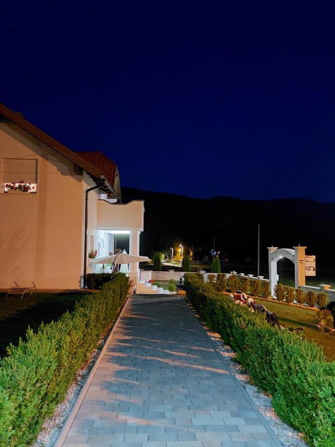 Hotel White House Plitvice Korenica Zewnętrze zdjęcie